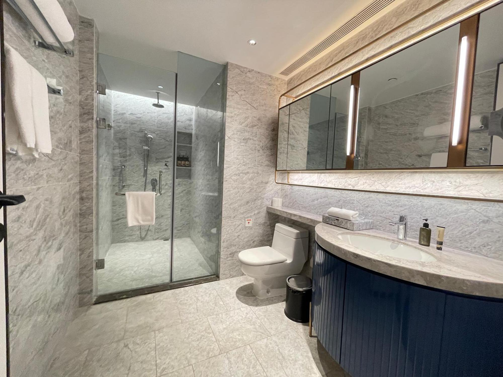 Ascott Raffles City Chongqing Exterior foto